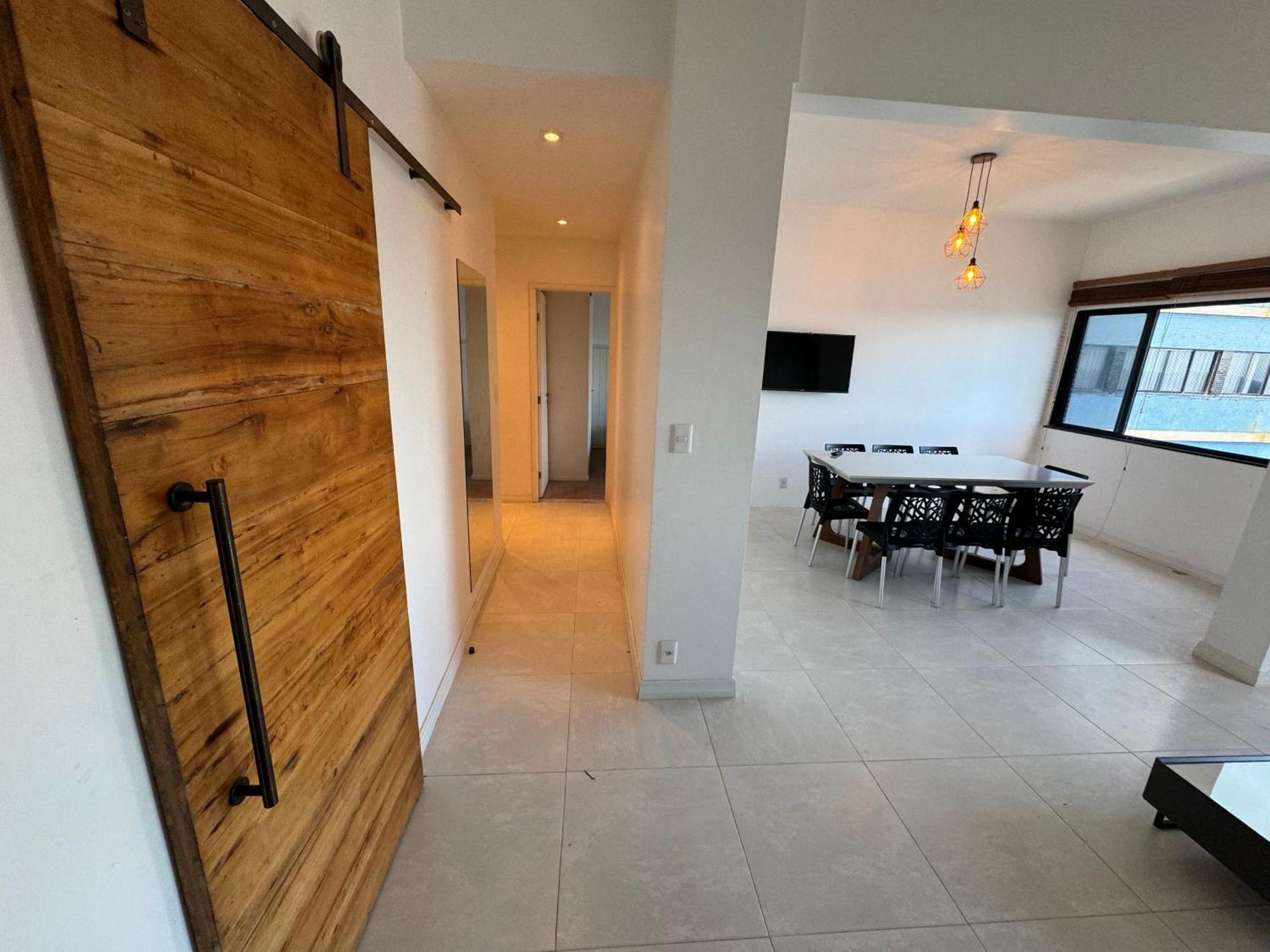 Apartamento Belissimo Vista Mar Na Barra. Diretamente No Circuito Do Carnaval - Em Frente A *